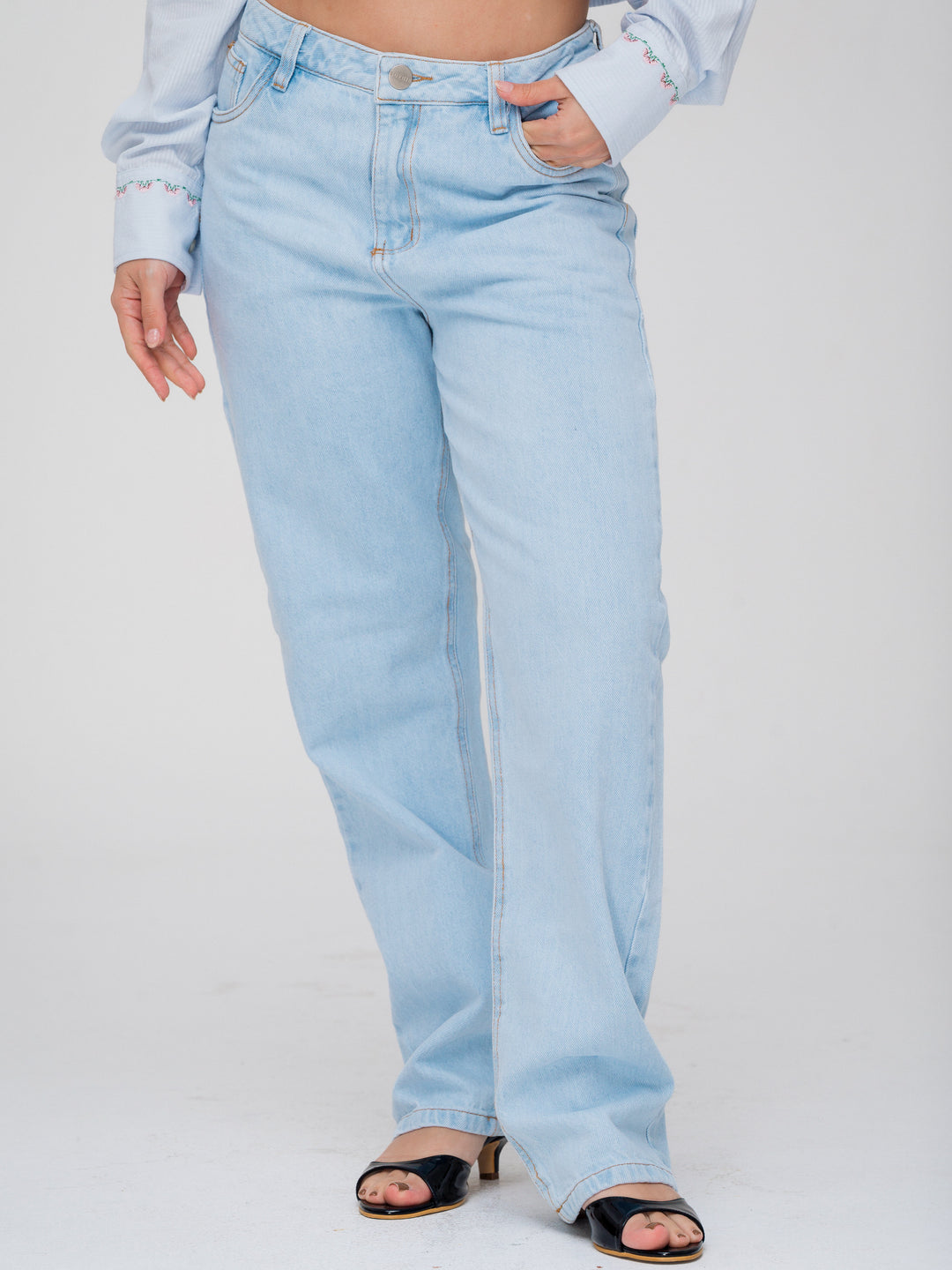 MOM JEANS HIELO