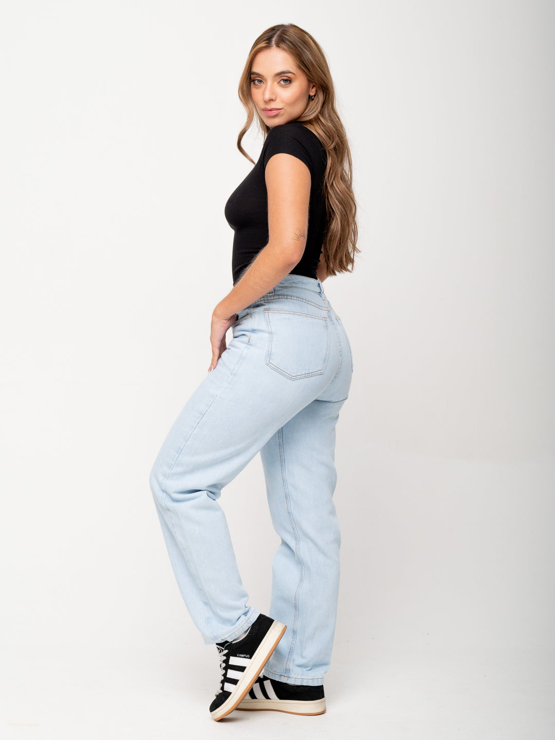 MOM JEANS HIELO