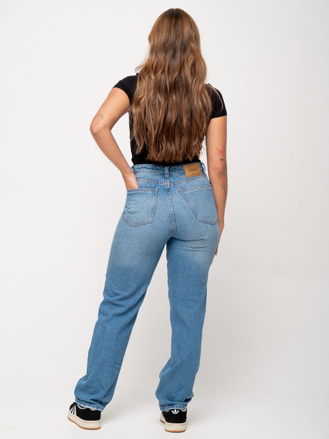 MOM JEANS AZUL OSCURO